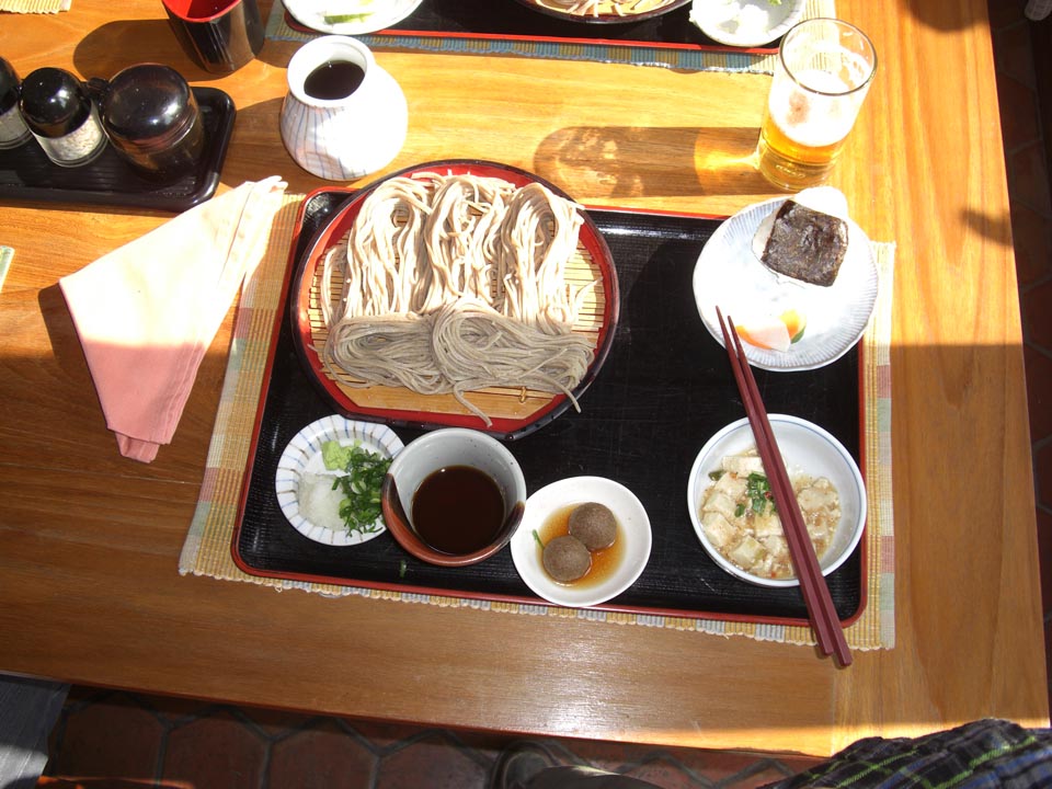 カトマンズの日本料理店の蕎麦